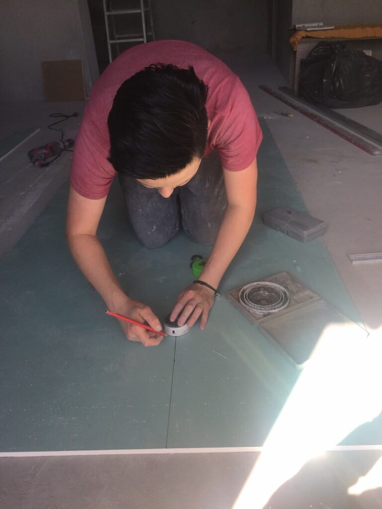 Montaż płyt gipsowo-kartonowych Rzeszów – przed